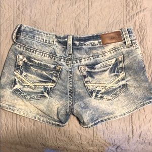 Women’s BKE Stella shorts